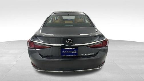 2024 Lexus ES 250 Base