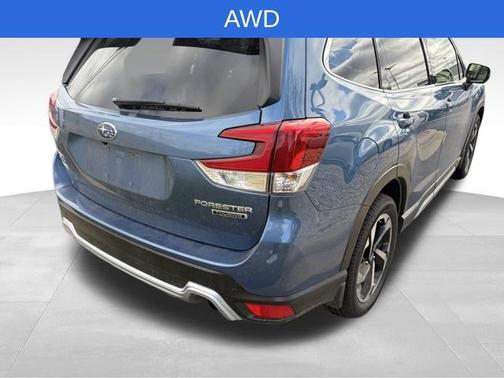 Horizon Blue Pearl 2022 Subaru Forester Touring