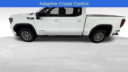 Summit White 2022 GMC Sierra 1500 AT4