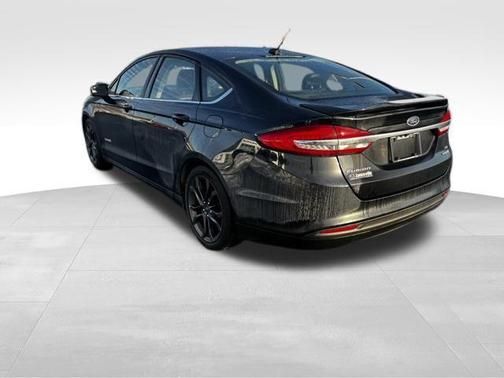 2018 Ford Fusion Hybrid SE