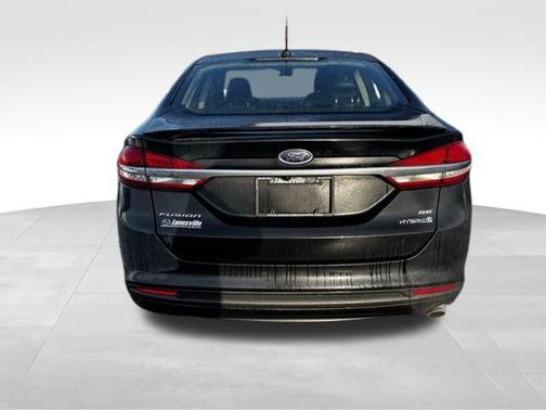 2018 Ford Fusion Hybrid SE