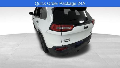 Bright White Clearcoat 2014 Jeep Cherokee Sport