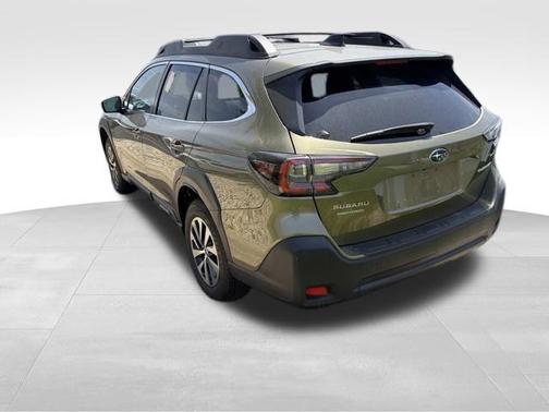 Green Metallic 2024 Subaru Outback Premium