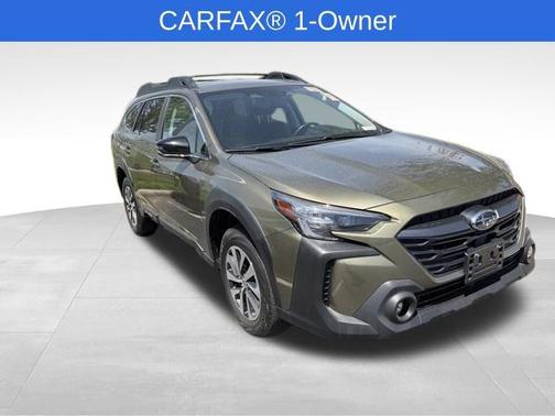 Green Metallic 2024 Subaru Outback Premium
