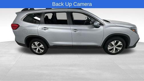 Ice Silver Metallic 2025 Subaru Ascent Premium 7-Passenger