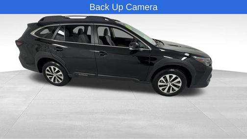 Crystal Black Silica 2025 Subaru Outback Premium