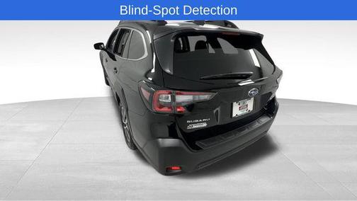 Crystal Black Silica 2025 Subaru Outback Premium