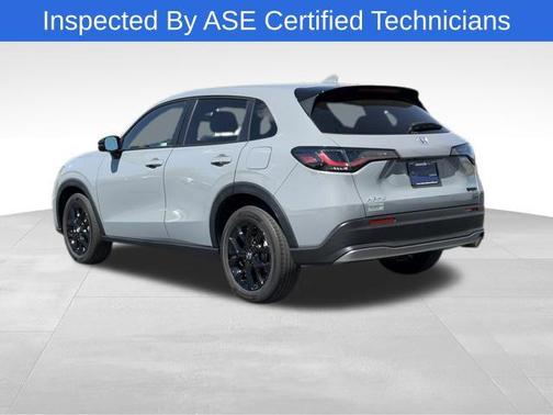 Urban Gray Pearl 2024 Honda HR-V Sport