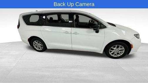 Bright White Clearcoat 2024 Chrysler Pacifica Touring L