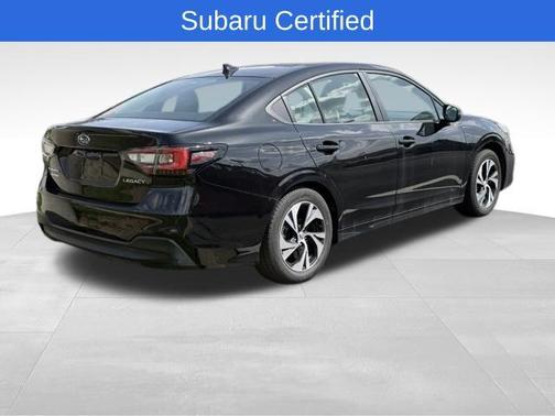 Crystal Black Silica 2025 Subaru Legacy Premium