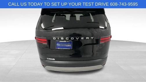 2024 Land Rover Discovery P300 S