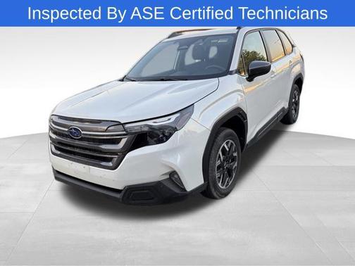 Crystal White Pearl 2025 Subaru Forester Premium