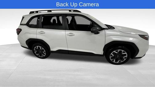 Crystal White Pearl 2025 Subaru Forester Premium