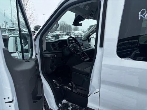 2024 Ford Transit-350 XLT