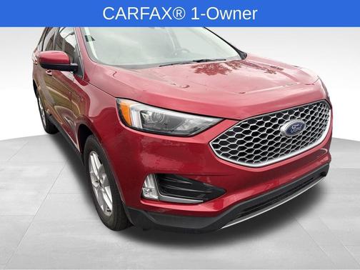 Rapid Red Metallic Tinted Clearcoat 2023 Ford Edge SEL