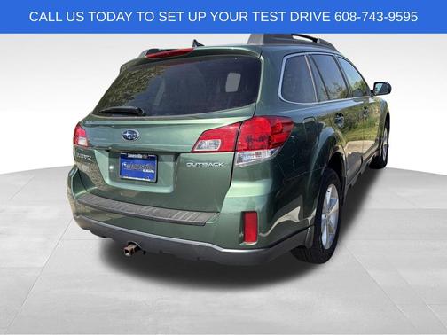 Cypress Green Pearl 2014 Subaru Outback 2.5i Limited