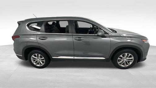2019 Hyundai SANTA FE SE 2.4
