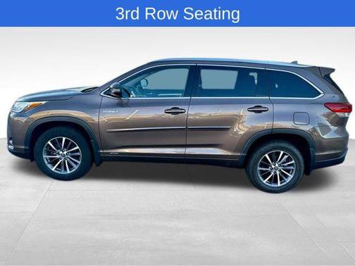 2017 Toyota Highlander Hybrid XLE