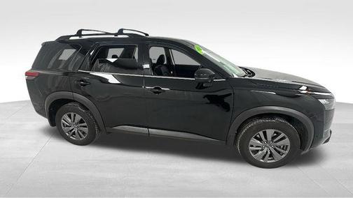 2024 Nissan Pathfinder SV 4WD