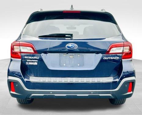 2018 Subaru Outback 2.5i Touring
