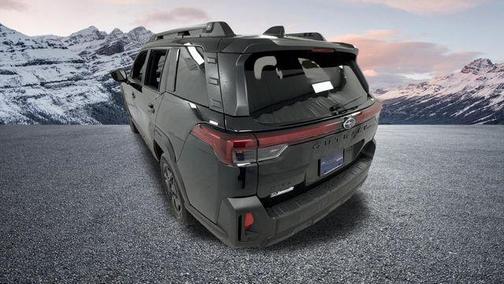 Crystal Black Silica 2026 Subaru Outback Limited