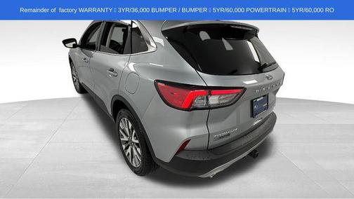 2022 Ford Escape Titanium
