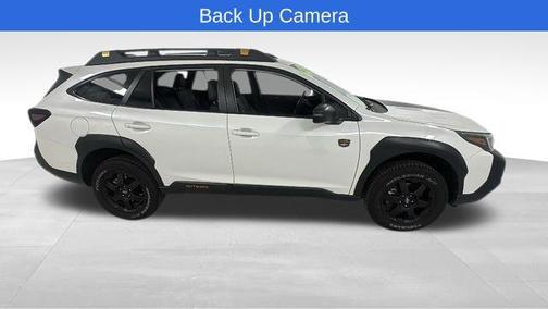 Crystal White Pearl 2025 Subaru Outback Wilderness