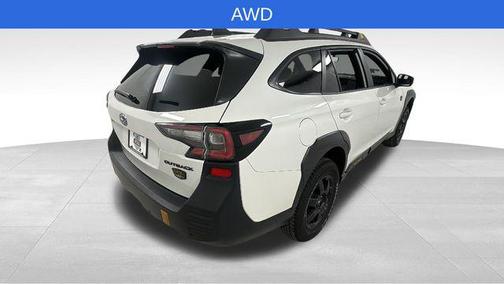 Crystal White Pearl 2025 Subaru Outback Wilderness