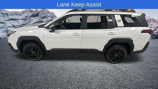 Crystal White Pearl 2026 Subaru Outback Wilderness