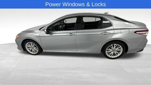 2019 Toyota Camry XLE