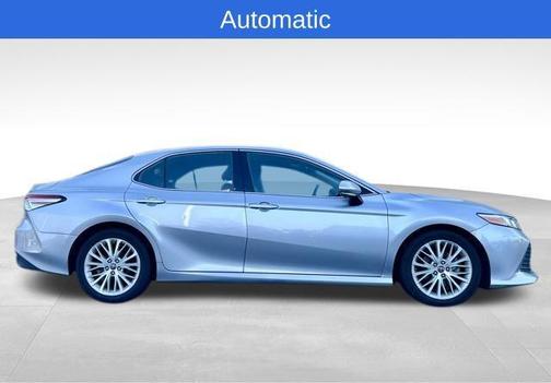 2019 Toyota Camry XLE