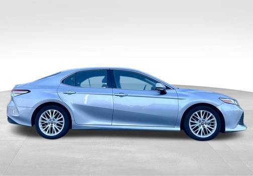2019 Toyota Camry XLE