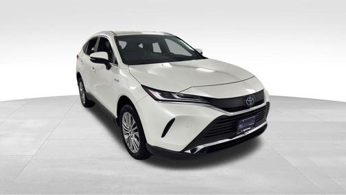 Blizzard Pearl 2021 Toyota Venza XLE
