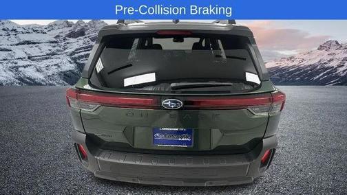 Deep Emerald Green Pearl 2026 Subaru Outback Limited
