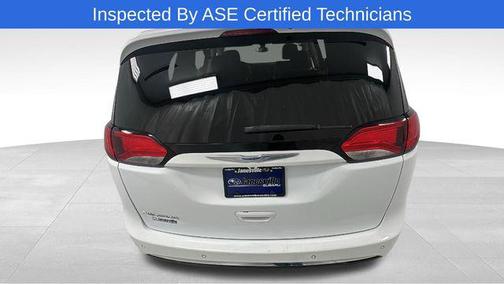 2018 Chrysler Pacifica Touring-L