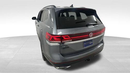 2024 Volkswagen Atlas 2.0T SE w/Technology 4MOTION