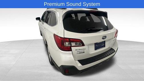 2018 Subaru Outback 2.5i