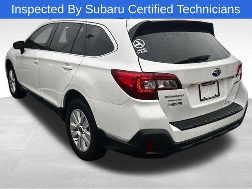 2018 Subaru Outback 2.5i