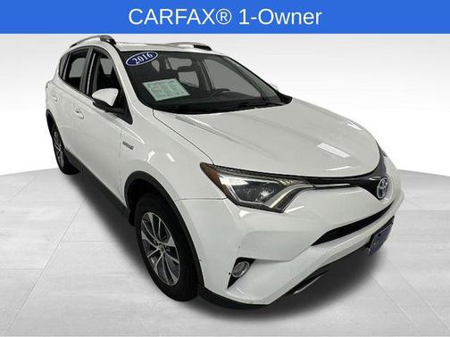 2016 Toyota RAV4 Hybrid XLE