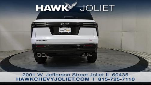 Polar White Tricoat 2026 Chevrolet Traverse RS