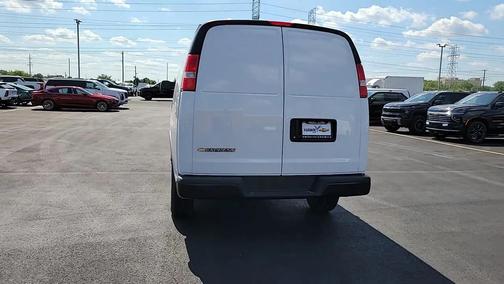 2025 Chevrolet Express 2500 RWD 2500 Regular Wheelbase WT