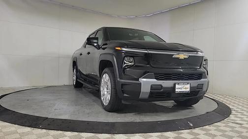 2026 Chevrolet Silverado EV LT