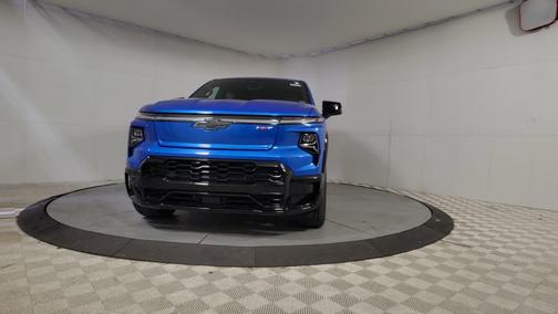 2025 Chevrolet Silverado EV RST