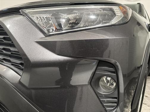 Magnetic Gray Metallic 2020 Toyota RAV4 XLE