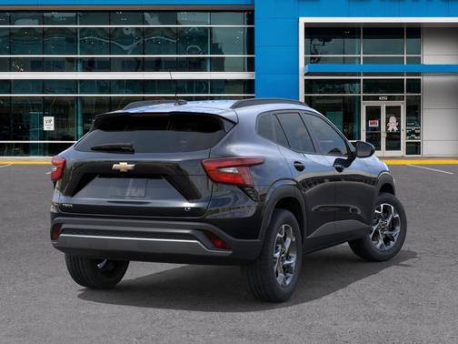 Mosaic Black Metallic 2026 Chevrolet Trax LT
