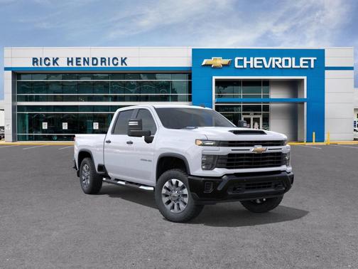 Summit White 2025 Chevrolet Silverado 2500 Custom
