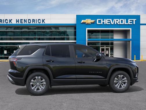 Mosaic Black Metallic 2026 Chevrolet Equinox LT