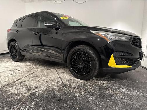 Majestic Black Pearl 2019 Acura RDX Technology Package