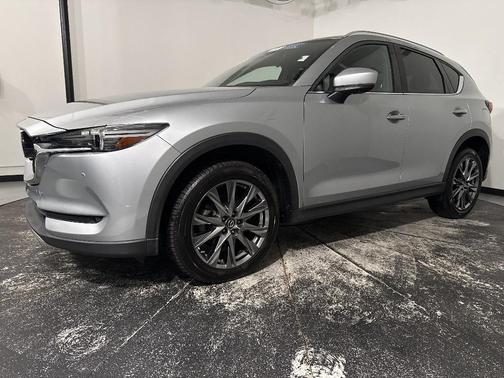 Sonic Silver Metallic 2019 Mazda CX-5 Signature