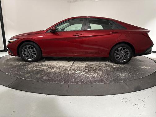 Red 2024 Hyundai ELANTRA SEL